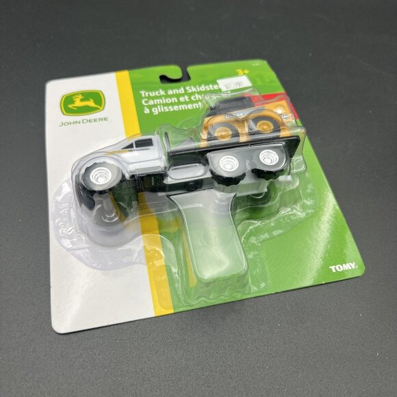 2018 Tomy John Deere White Truck And Skidsteer NIP - Picture 10 of 10